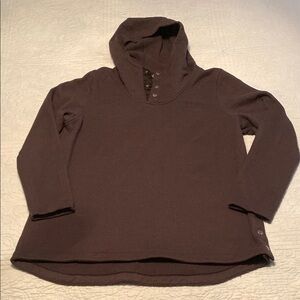 The North Face Gray Pullover Sweatshirt with High Collar